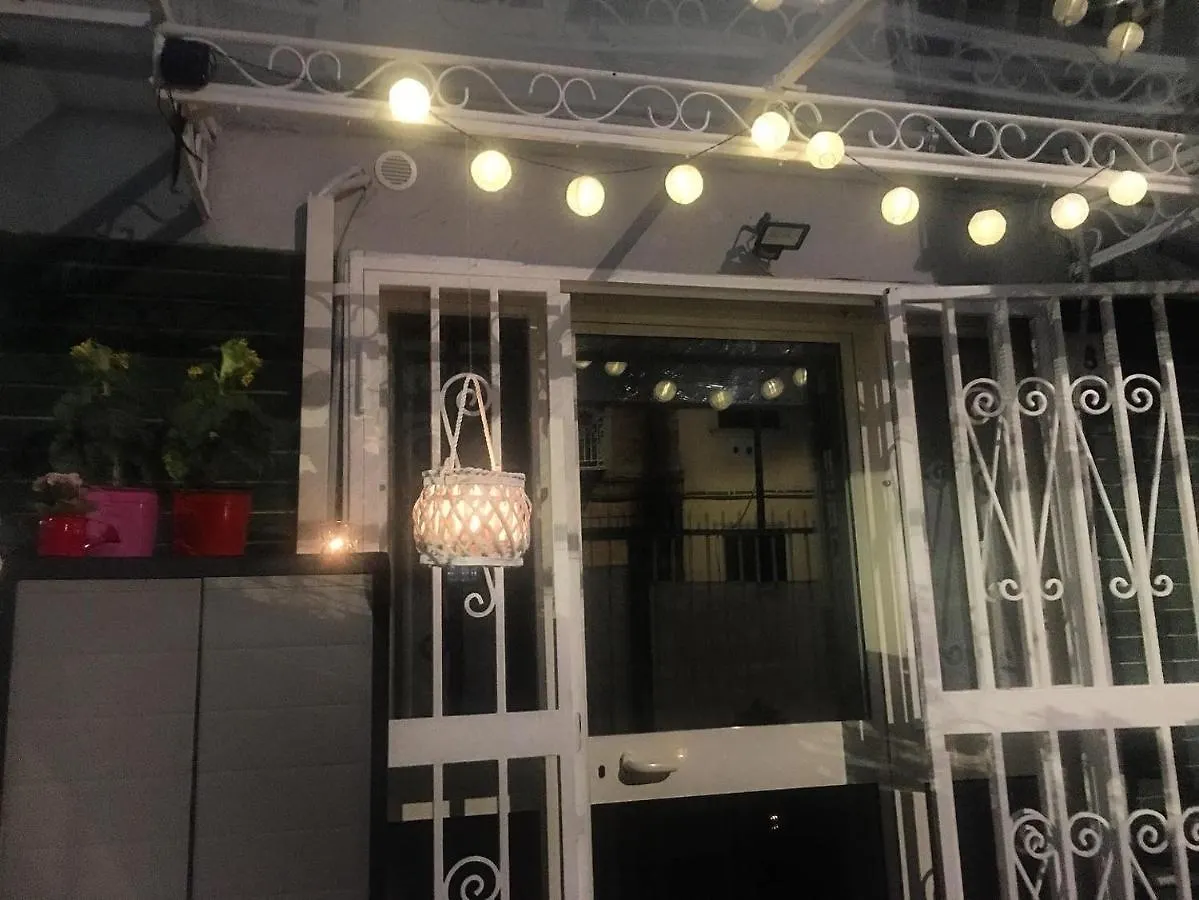 Appartamento Luli House Napoli Italia